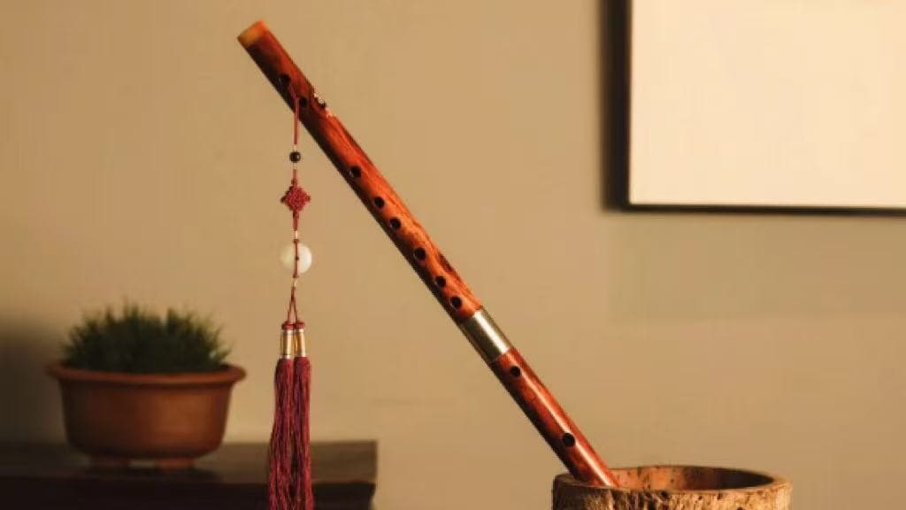 Chinese Bamboo Flute for Beginners: Play Your First Melodious Tune